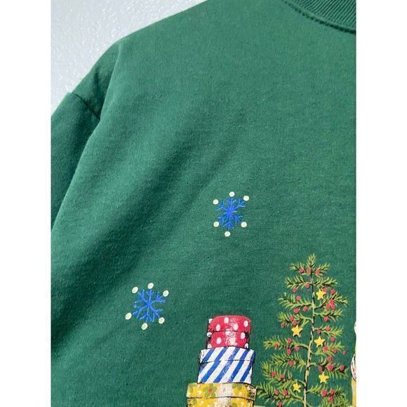 Vintage Basic Editions Women's Green Christmas Holiday Sweater Size Medium - Picture 3 of 8